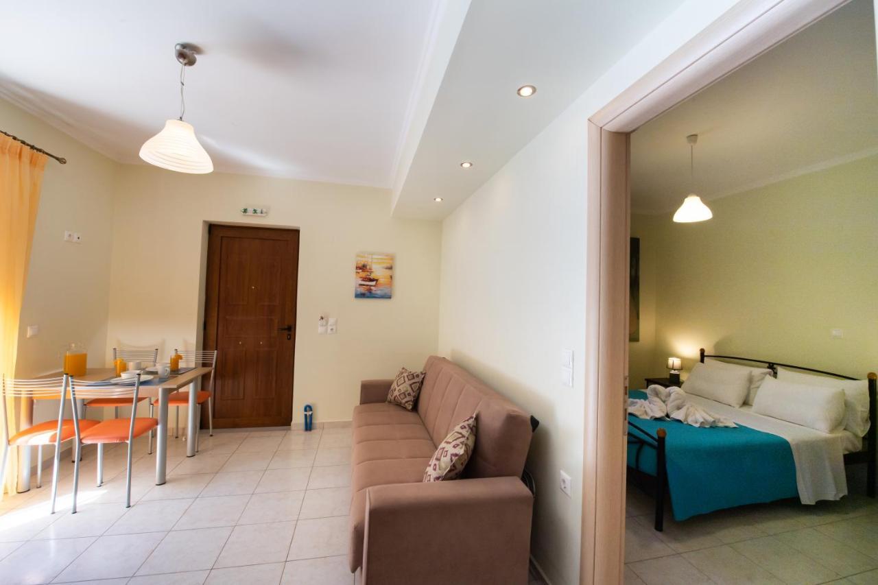 Delphinus Villas-Villa Nikitas Áyios Nikítas Exteriör bild