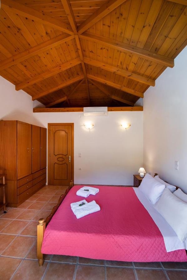 Delphinus Villas-Villa Nikitas Áyios Nikítas Exteriör bild